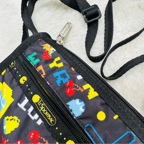 Pac-Man Lesport Sac Crossbody Bag - Picture 6 of 9